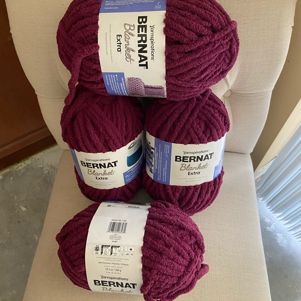 Bernat Blanket Extra Yarn